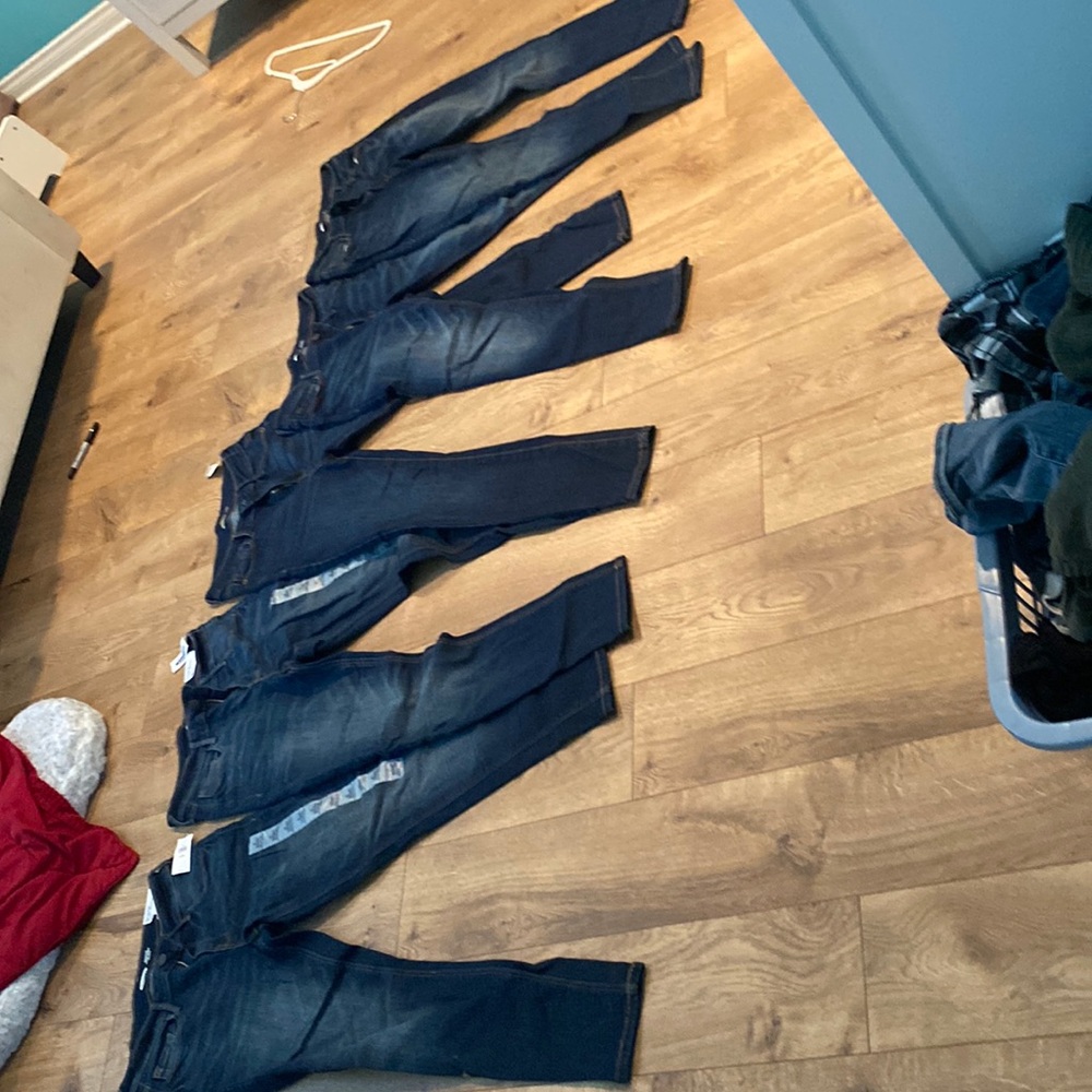 Old navy rockstar 5 jeans bundle. Super skinny, 6s (short)